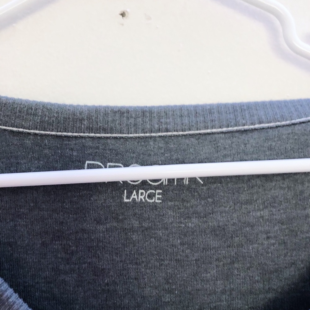 comfy crew neck - Picture 2 of 2